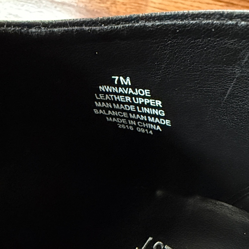 Nine West Navajoe Black Leather Heels - Picture 7 of 8